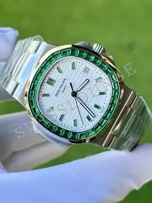 Patek Philippe Nautilus 5711 No. 06 — 2. görsel