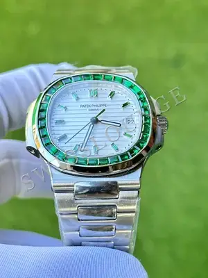 Patek Philippe Nautilus 5711 No. 06 — 4. görsel