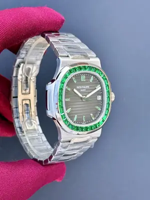 Patek Philippe Nautilus 5711 No. 07 — 7. görsel