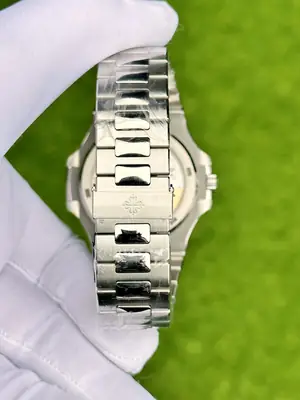 Patek Philippe Nautilus 5711 No. 08 — 7. görsel