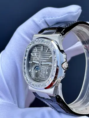Patek Philippe Nautilus 5712G No. 02 — 6. görsel
