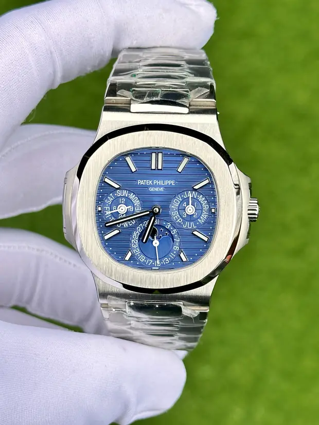 Patek Philippe Nautilus 5740