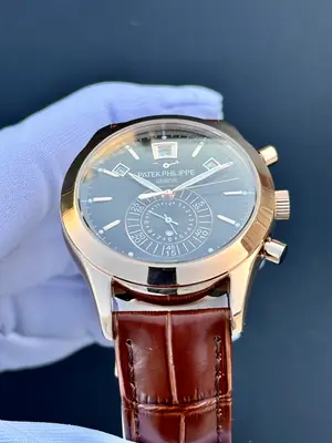 Patek Philippe Nautilus 5905R — 4. görsel