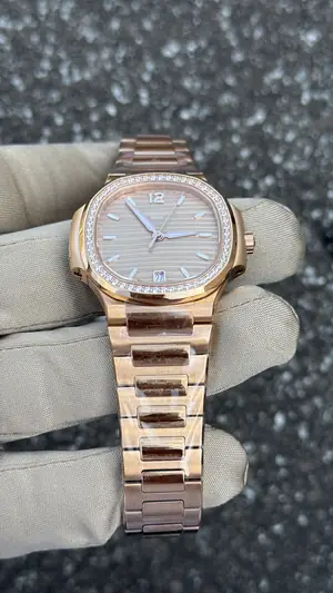 Patek Philippe Nautilus 7118 No. 02 — 4. görsel