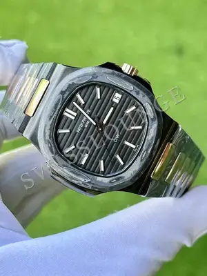 Patek Philippe Nautilus "Çelik Kasa Mavi Kadran" 5711 No. 05, 2. görsel