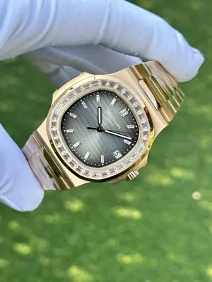 Patek Philippe Nautilus "Çelik Kasa Mavi Kadran" 5711 — 3. görsel