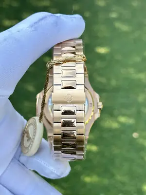 Patek Philippe Nautilus "Çelik Kasa Mavi Kadran" 5711 — 7. görsel