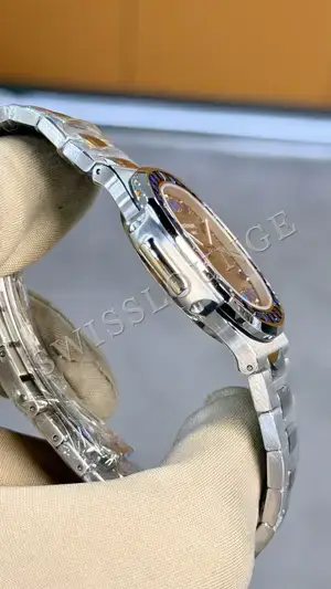 Patek Philippe Nautilus "Çelik Kasa Mavi Kadran" 5712 No. 02 — 4. görsel