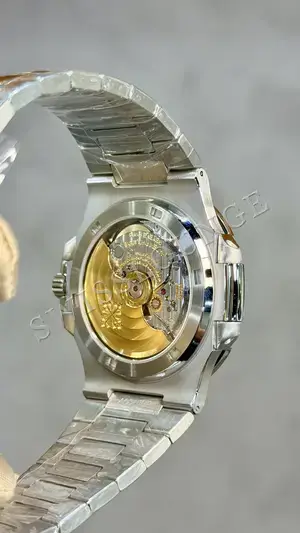 Patek Philippe Nautilus "Çelik Kasa Mavi Kadran" 5712 No. 02 — 6. görsel