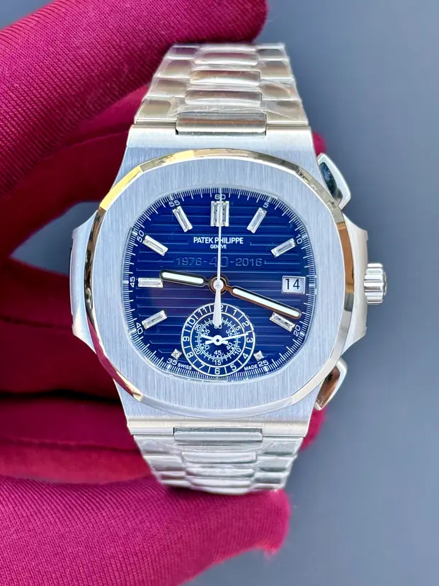 Patek Philippe Nautilus "Chronograph Çelik Kasa Mavi Kadran Çelik Kordon"