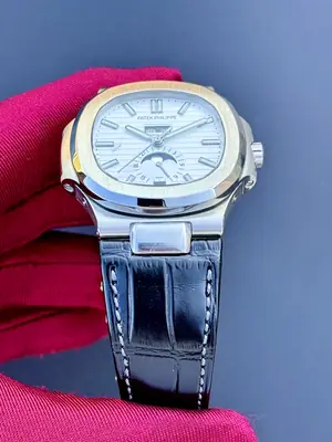 Patek Philippe Nautilus "GMT Moonphase" — 4. görsel