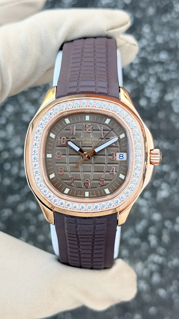 Patek Philippe Nautilus "Kahve Kadran Rose Kasa Full Tas Bezel"