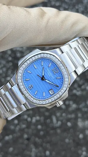 Patek Philippe Nautilus "Ladies Taşlı Çelik Kasa Mavi Kadran" 7018 No. 02 — 3. görsel