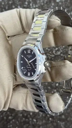 Patek Philippe Nautilus "Ladies Taşlı Çelik Kasa Mavi Kadran" 7018 — 6. görsel