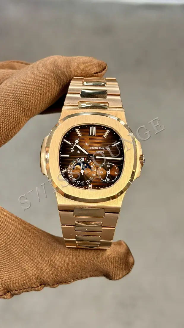 Patek Philippe Nautilus "Openworked Sarı Altın"