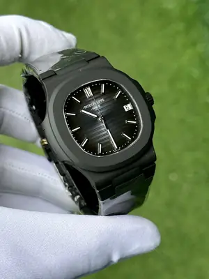 Patek Philippe Nautilus "Siyah Yuzu" — 2. görsel