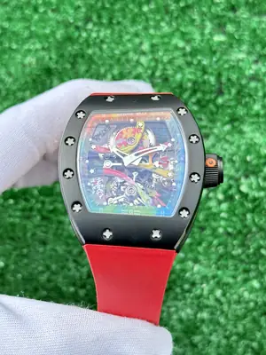 Richard Mille RM 057 "Tourbillon Dragon Jackie Chan Pembe Altın Bezel Siyah Kordon" — 4. görsel