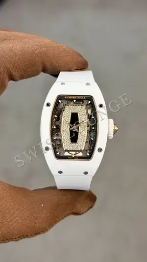 Richard Mille RM 07-01 "Beyaz Seramik Kasa", 1. görsel