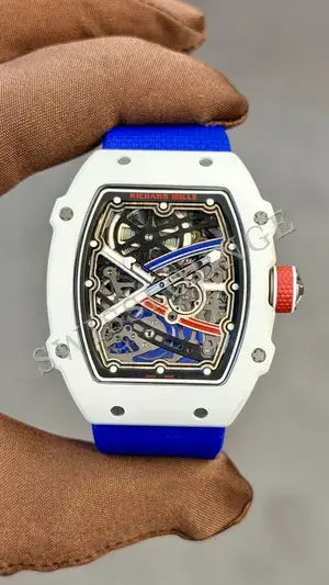 Richard Mille RM 67-02 "Alexis Pinturault Beyaz Seramik", 1. görsel