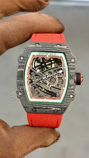 Richard Mille RM 67-02 "Karbon Kasa Kırmızı Kordon" — 1. görsel
