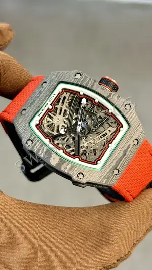 Richard Mille RM 67-02 "Karbon Kasa Kırmızı Kordon" — 2. görsel
