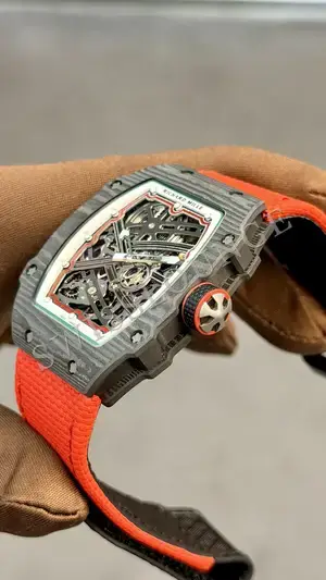 Richard Mille RM 67-02 "Karbon Kasa Kırmızı Kordon" — 6. görsel