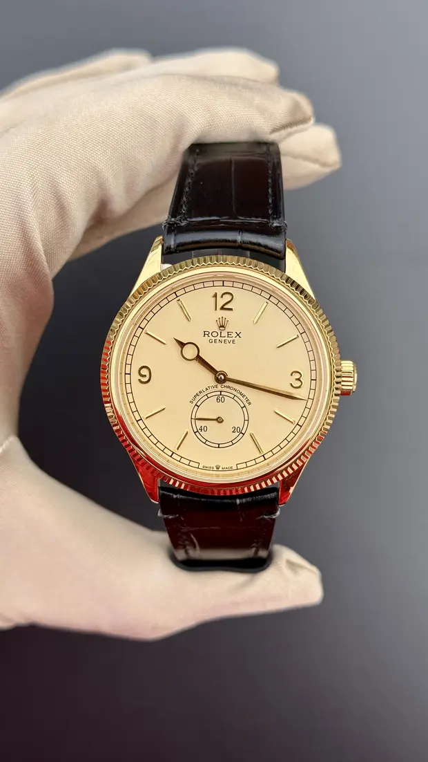 Rolex Cellini "Date Beyaz Kadran" 50515 No. 11