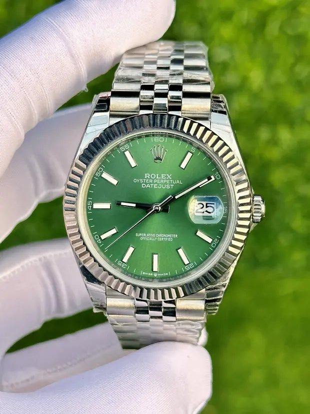 Rolex Datejust 36 mm "Palm Green Fluted Bezel Jubile Kordon" 126234 No. 02