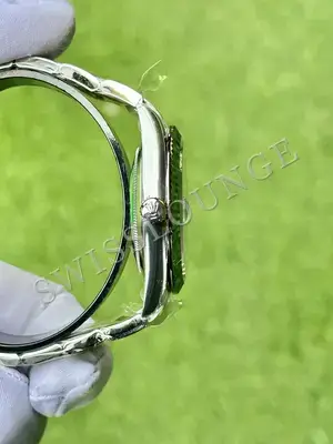 Rolex Datejust 36 mm "Palm Green Fluted Bezel Jubile Kordon" 126234 No. 05 — 6. görsel