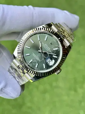 Rolex Datejust 36 mm "Palm Green Fluted Bezel Jubile Kordon" 126234 No. 13 — 3. görsel