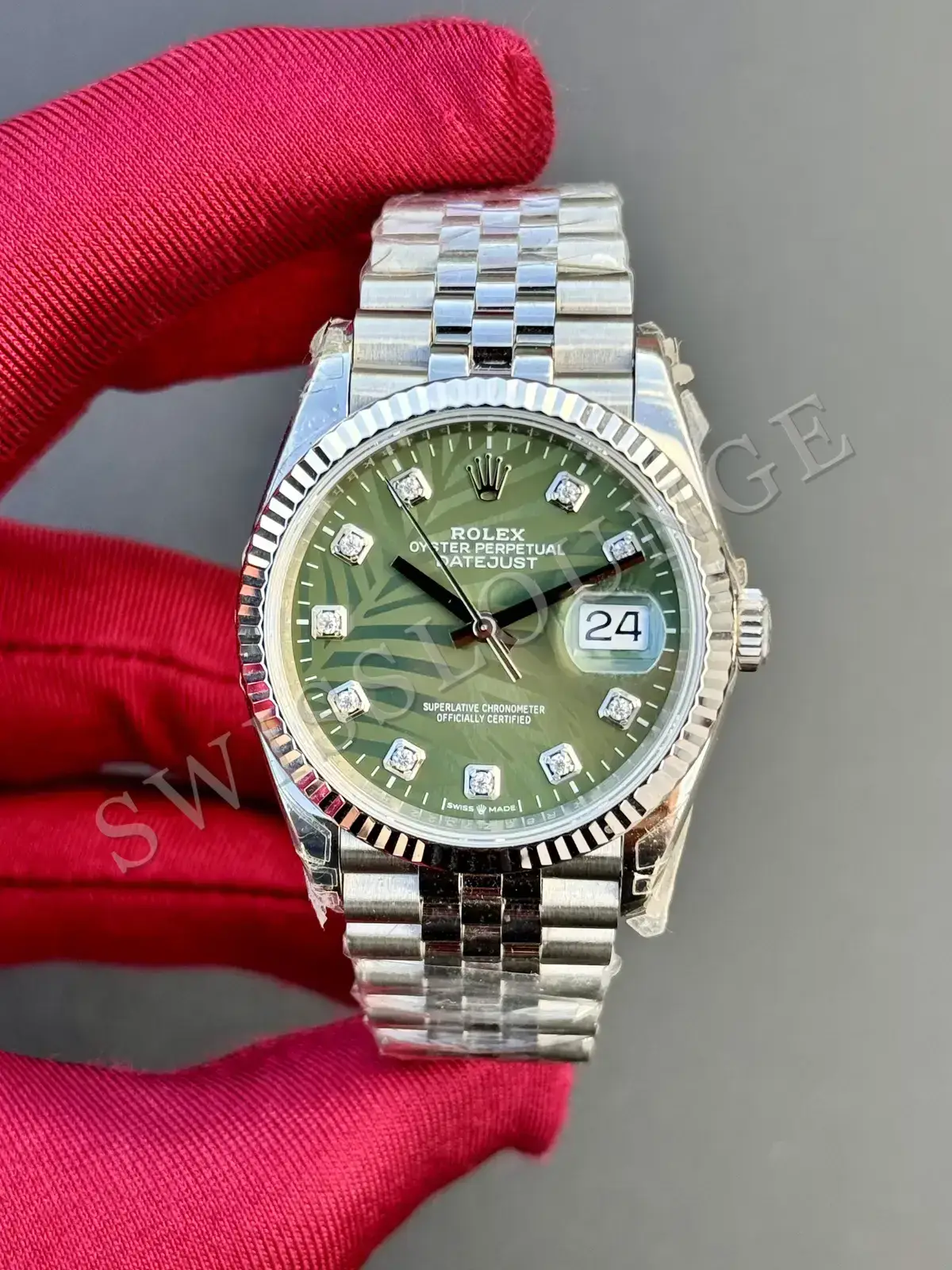 Rolex Datejust 36 mm "Palm Green Fluted Bezel Jubile Kordon" 126234 No. 15