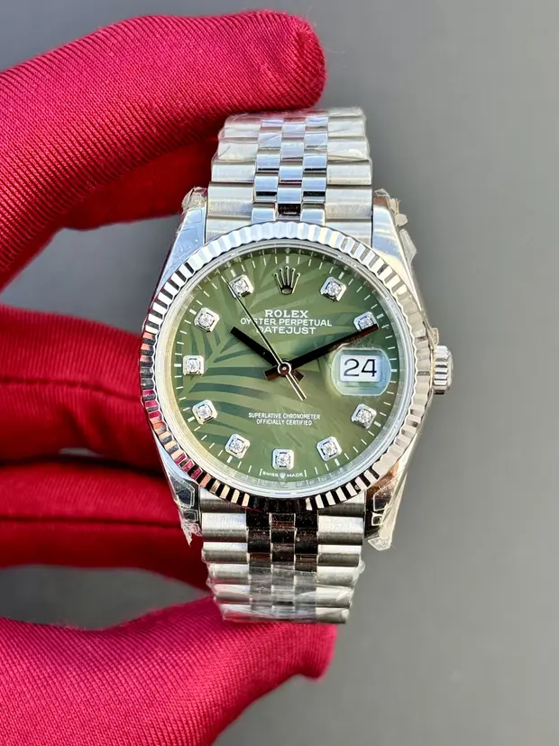 Rolex Datejust 36 mm "Palm Green Fluted Bezel Jubile Kordon" 126234 No. 15