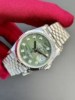 Rolex Datejust 36 mm "Palm Green Fluted Bezel Jubile Kordon" 126234 No. 15 — 3. görsel