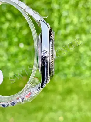 Rolex Datejust 36 mm "Palm Green Fluted Bezel Jubile Kordon" 126234 — 6. görsel