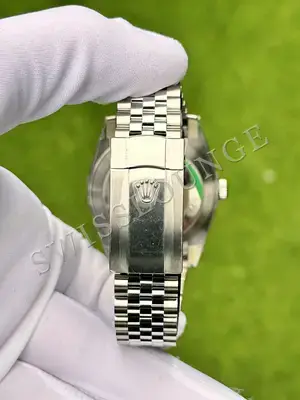 Rolex Datejust 41 mm "Taşlı Siyah Kadran Jubile" 126334 No. 02 — 7. görsel