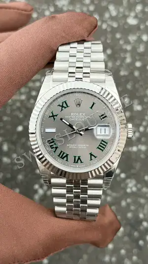Rolex Datejust 41 mm "Taşlı Siyah Kadran Jubile" 126334 No. 04 — 1. görsel