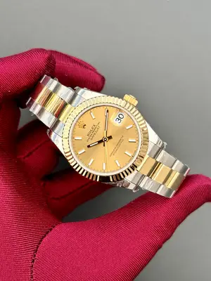 Rolex Datejust "Altın Ve Gümüş" — 2. görsel