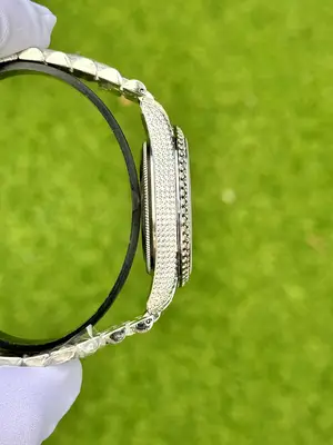 Rolex Datejust "Rainbow Diamond Bezel Arabic Numeral Dial" — 5. görsel