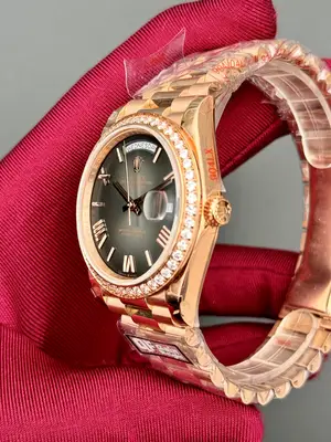 Rolex Day-Date 36 mm "Everose Arduvaz Diamond Kadran Tungsten" 128235 No. 04 — 6. görsel