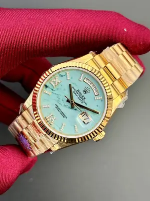 Rolex Day-Date 36 mm "Turquoise Marble Roman Dial" — 3. görsel