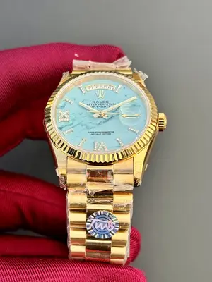 Rolex Day-Date 36 mm "Turquoise Marble Roman Dial" — 4. görsel
