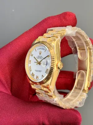 Rolex Day-Date "Altın Beyaz Zamanl Beyaz Zamanl" — 6. görsel