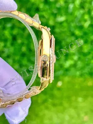Rolex Day-Date "Çizgili Pembe Kadran" 228235 No. 01 — 6. görsel