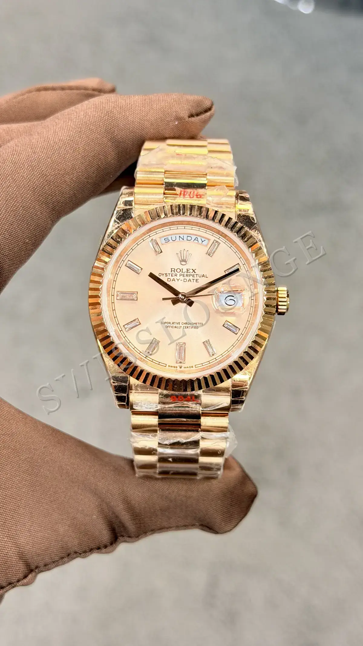 Rolex Day-Date "Cubuklu Altın Kadran" 228238 No. 06