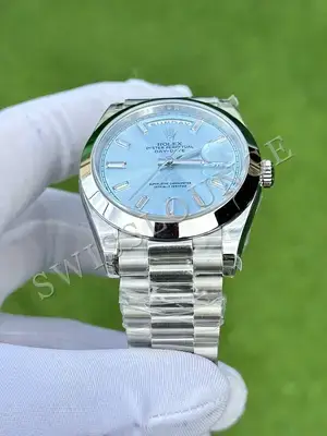Rolex Day-Date "Ice Blue Roman Dial" — 4. görsel