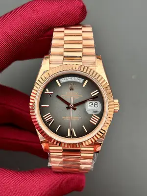 Rolex Day-Date "Yeşil Kadran" 228235 No. 10 — 1. görsel