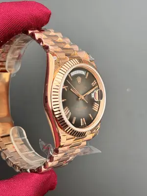 Rolex Day-Date "Yeşil Kadran" 228235 No. 10 — 5. görsel