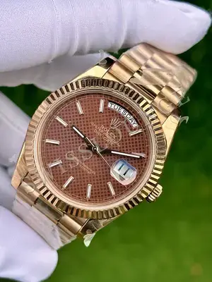 Rolex Day-Date "Yeşil Kadran" 228235, 3. görsel