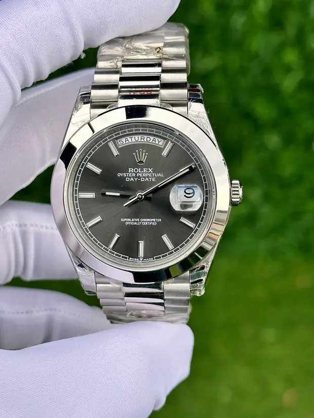Rolex Day-Date "Yeşil Kadran" 228239 No. 02