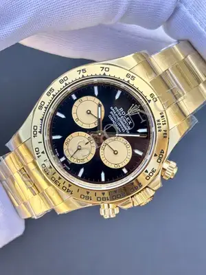 Rolex Daytona "Cosmograph Altın" — 3. görsel